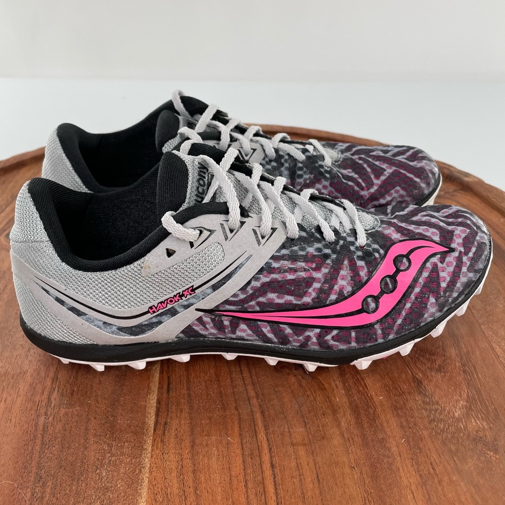 Saucony Racing Havok XC Womens Track Spikes, Size 6